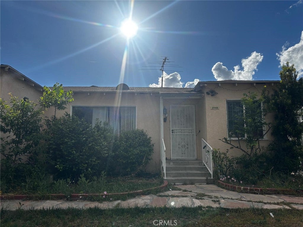 2133 Westminster Ave