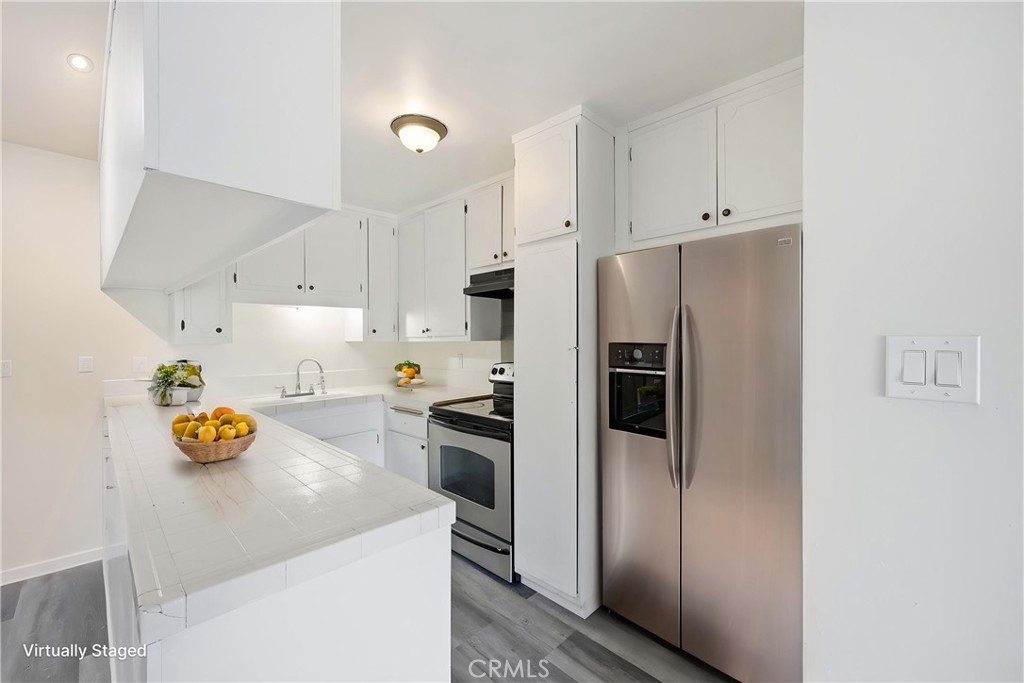 406 W Regent Street 13