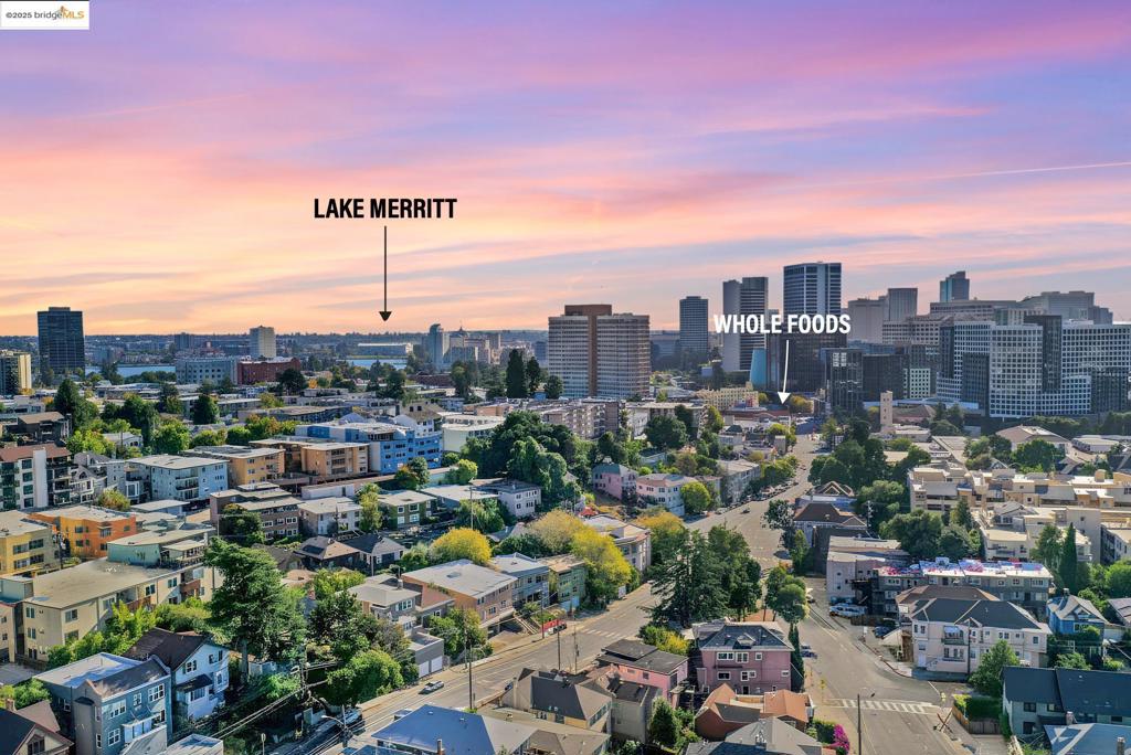OAKLAND - Residential Income