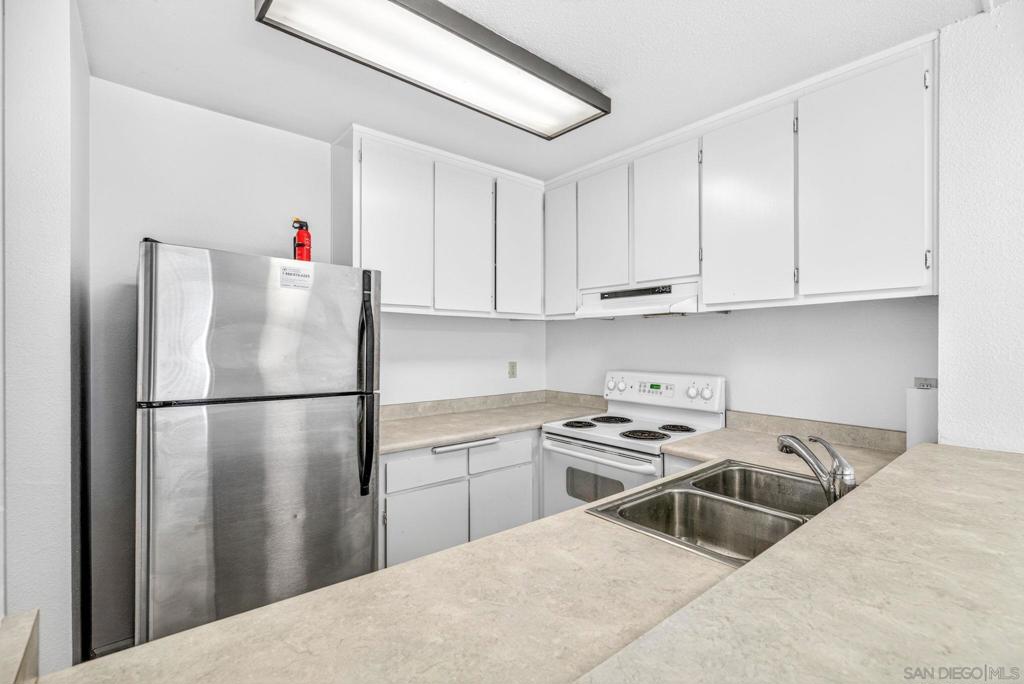 4060 Huerfano Ave 237