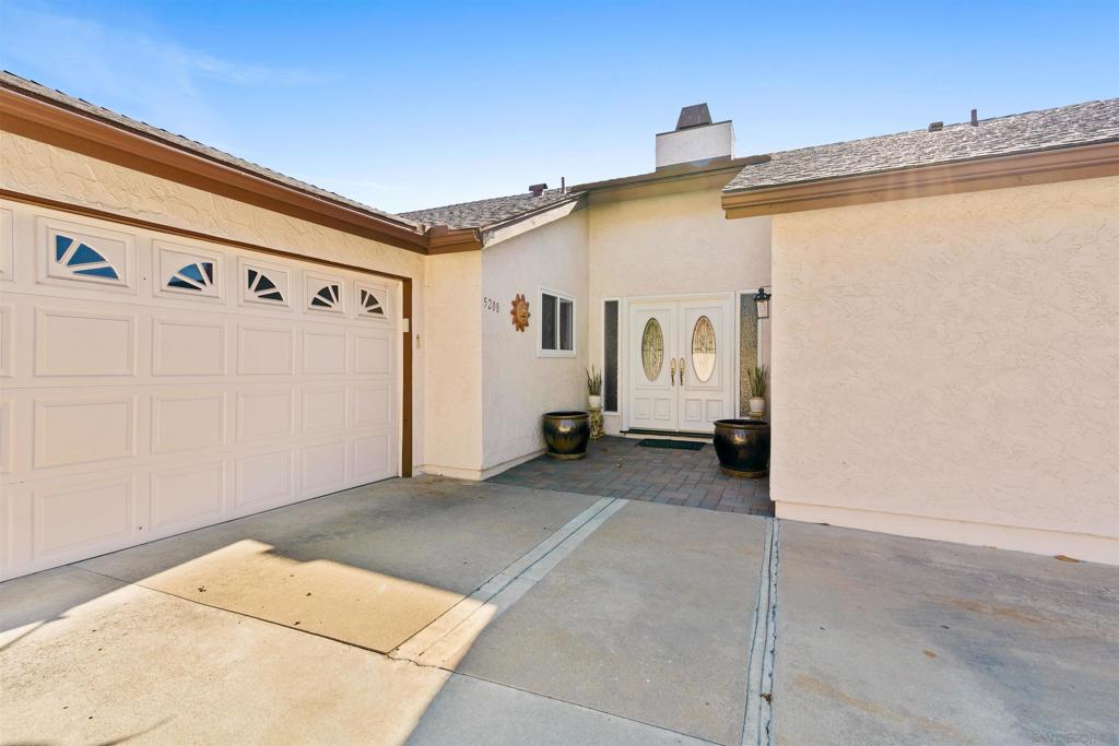5208 Cezanne ln