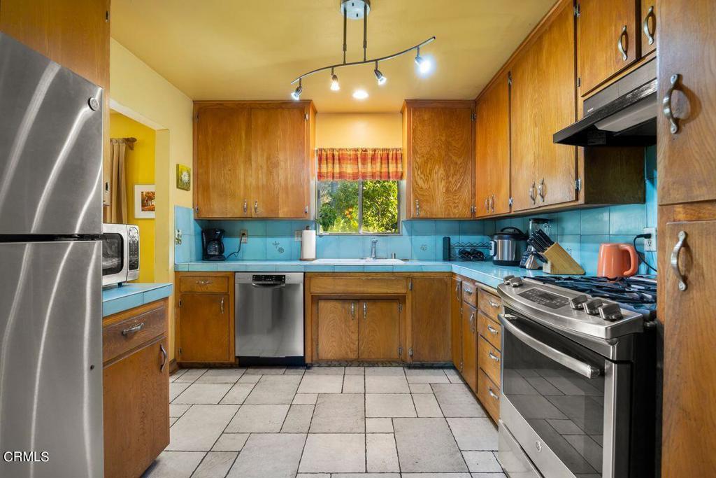 10 Taormina Lane