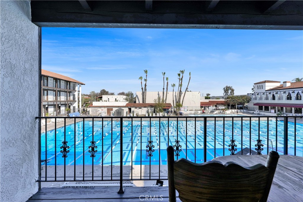 Furnished 2B2B Townhome (1st & 2nd Floors Only) • Pool View • Free Community Garage Parking
Minimum lease: 3 months. The 3rd floor is owner-occupied and not included.
• Layout: 1st floor open living/dining + kitchen; 2nd floor has 2 bedrooms & 2 baths (primary with balcony; hallway full bath)
• Laundry: In-unit, 2nd-floor full-size washer & dryer with storage cabinets
• Furnished: Move-in-ready basics included
• Amenities: Community pool, hot tub, BBQ areas; discounted access to the on-site sports club (gym, tennis, racquetball, etc.)
• Parking: Free community garage parking (assigned space in gated structure)
• View & Location: Faces the Olympic-size pool; steps to Los Caballeros Sports Village
• Proximity: ~20 min to Huntington Beach, Irvine & Disneyland; ~5 min to UCI Health & Kaiser (traffic dependent)
• Terms: Furnished; 3-month minimum.