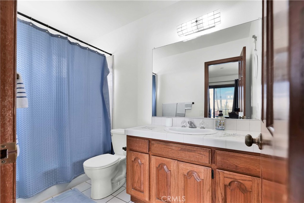 Los Caballeros (LCAB) - Residential Lease