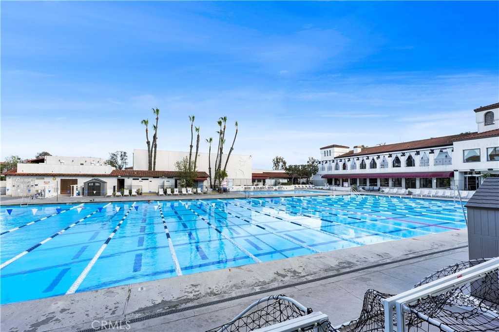 Los Caballeros (LCAB) - Residential Lease