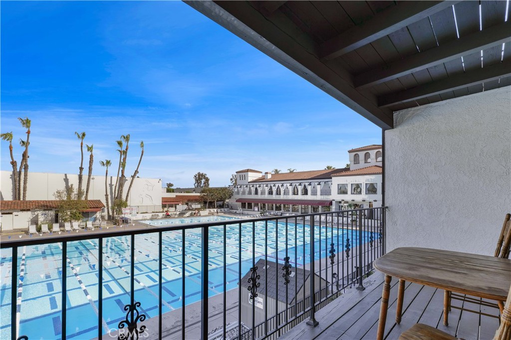 Los Caballeros (LCAB) - Residential Lease