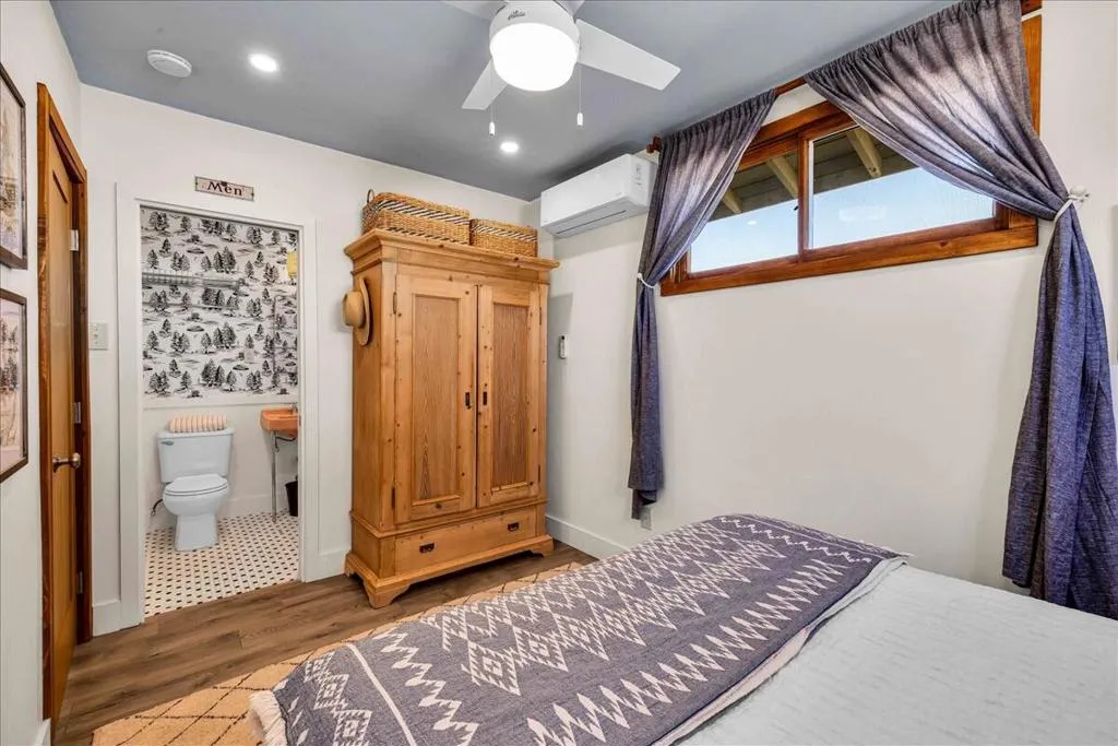 Joshua Tree, California 92252, United States, 1 Bedroom Bedrooms, ,1 BathroomBathrooms,Residential,Active,93063