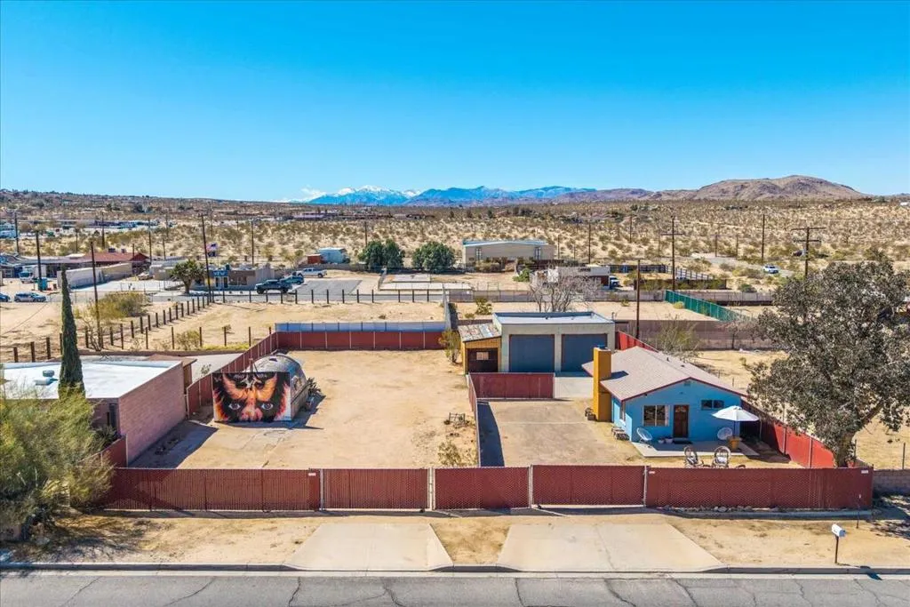 Joshua Tree, California 92252, United States, 1 Bedroom Bedrooms, ,1 BathroomBathrooms,Residential,Active,93063