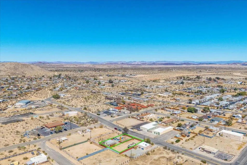 Joshua Tree, California 92252, United States, 1 Bedroom Bedrooms, ,1 BathroomBathrooms,Residential,Active,93063