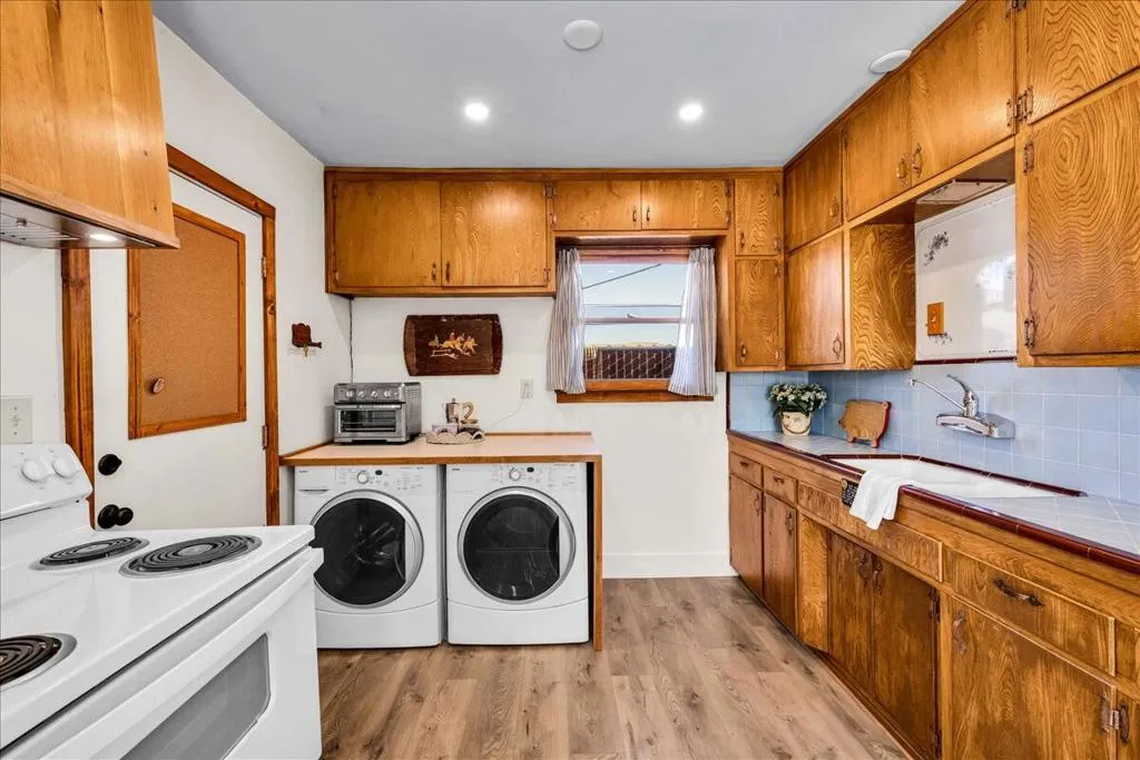 Joshua Tree, California 92252, United States, 1 Bedroom Bedrooms, ,1 BathroomBathrooms,Residential,Active,93063