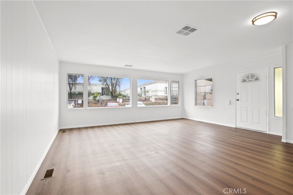 801 W Covina Boulevard 84