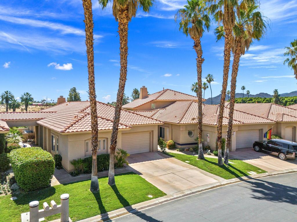 185 Kavenish Drive