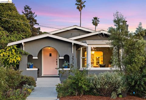 Photo of 2736 Bartlett St, Oakland, CA 94602 (MLS # 41134009)