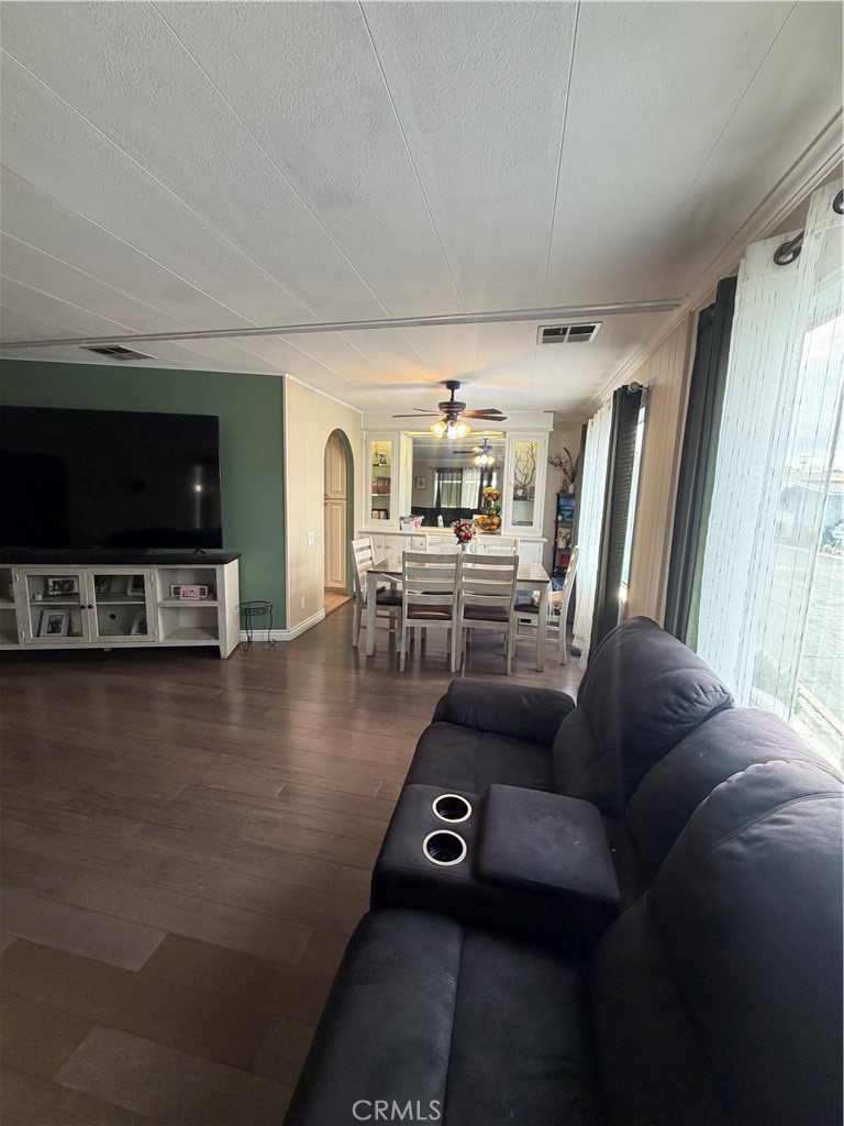 300 N Rampart St 182
