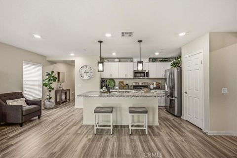 Tiny photo for 433 Willow DR, Perris, CA 92570 (MLS # SW26091874)