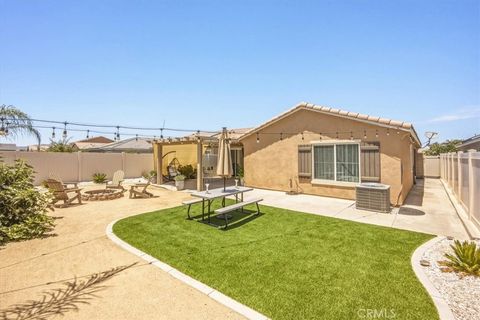 Tiny photo for 433 Willow DR, Perris, CA 92570 (MLS # SW26091874)