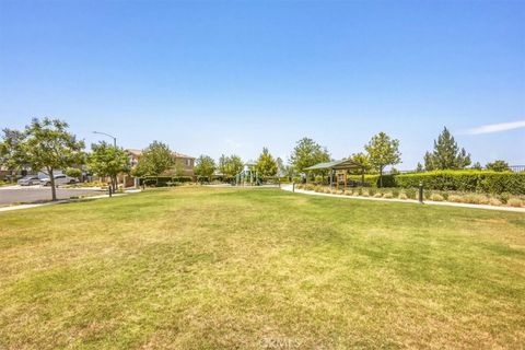 Tiny photo for 433 Willow DR, Perris, CA 92570 (MLS # SW26091874)