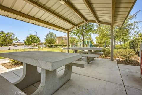 Tiny photo for 433 Willow DR, Perris, CA 92570 (MLS # SW26091874)