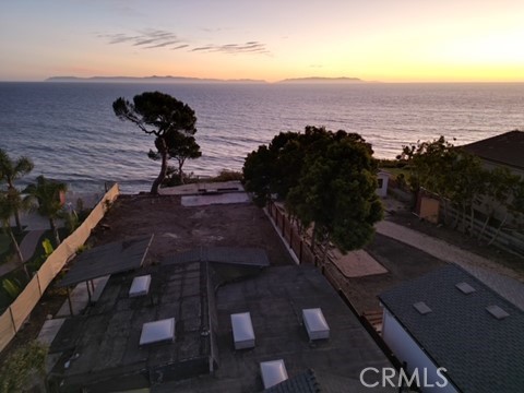 1201 W Paseo Del Mar