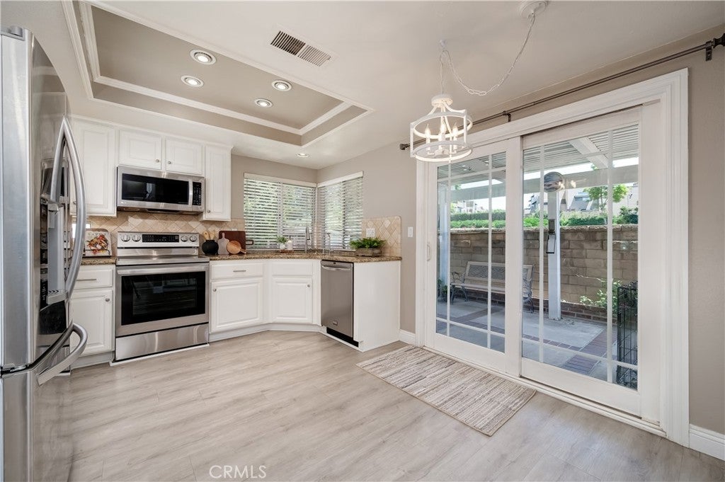 27616 Sweetbrier, Mission Viejo CA 92691 - Photo 11