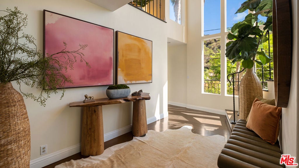 Photo of 1759 N Beverly Drive, Beverly Hills, CA 90210 (MLS # 26999871)