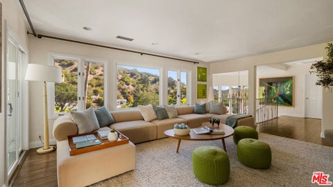 Photo of 1759 N Beverly Drive, Beverly Hills, CA 90210 (MLS # 26999871)