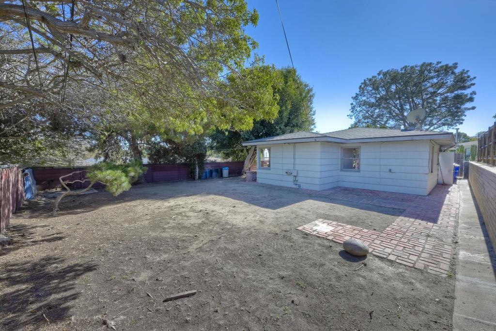 3604 Loma Way