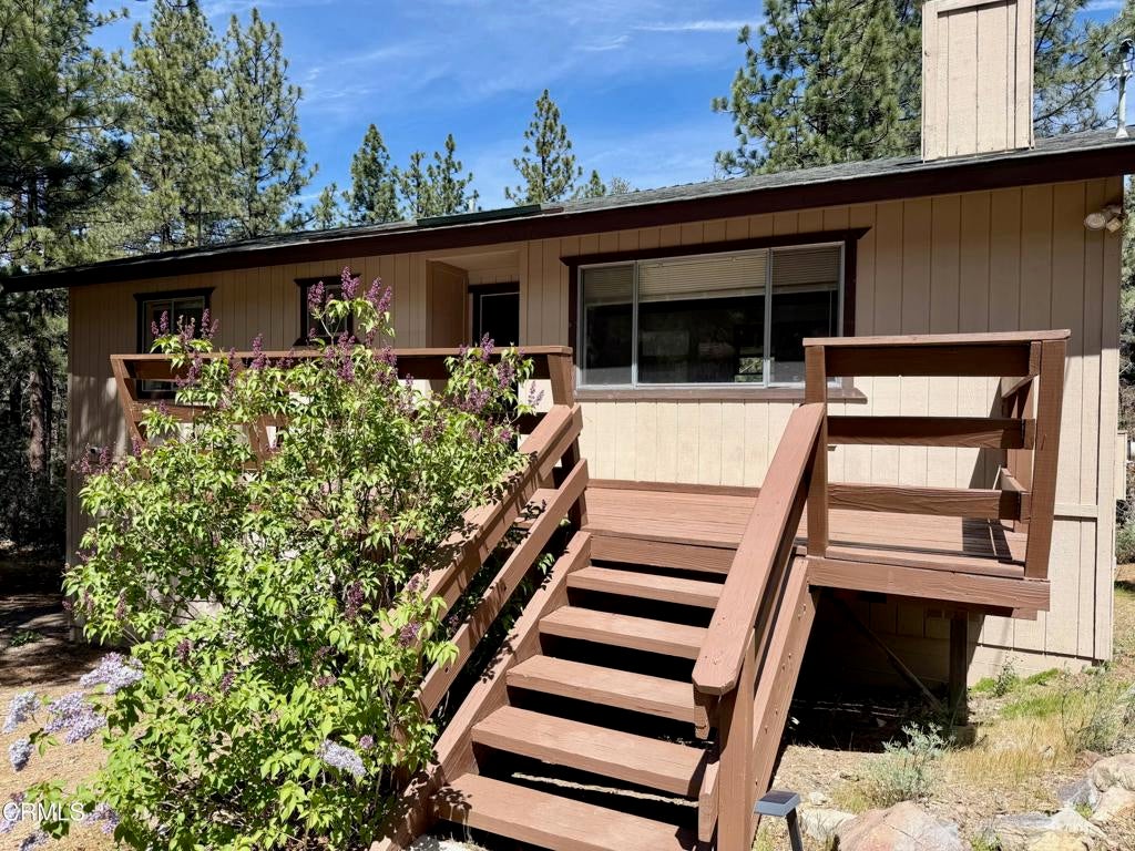 1716 Lassen Way