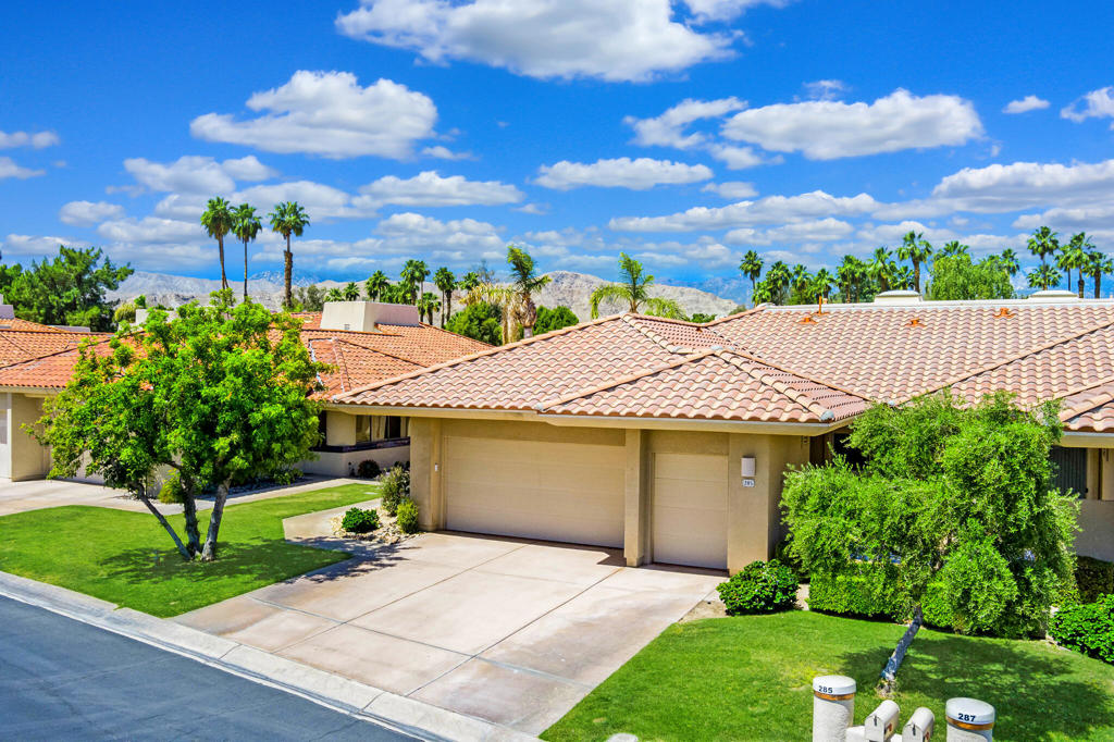 285 Kavenish Drive