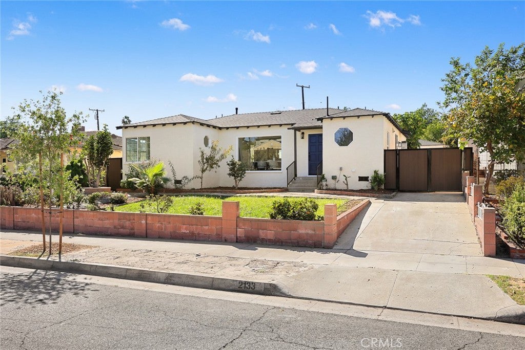 2133 Westminster