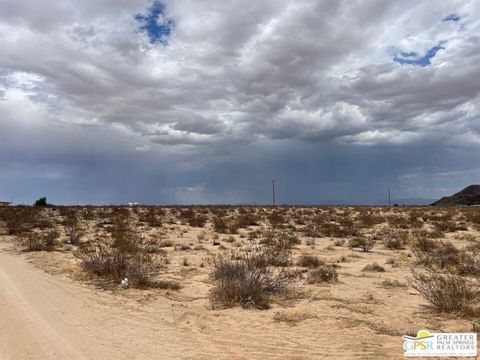 Photo of 30 Moonlight Mesa Road, Joshua Tree, CA 92252 (MLS # 26664185PS)