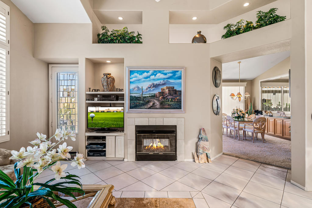 Oasis Country Club - Residential