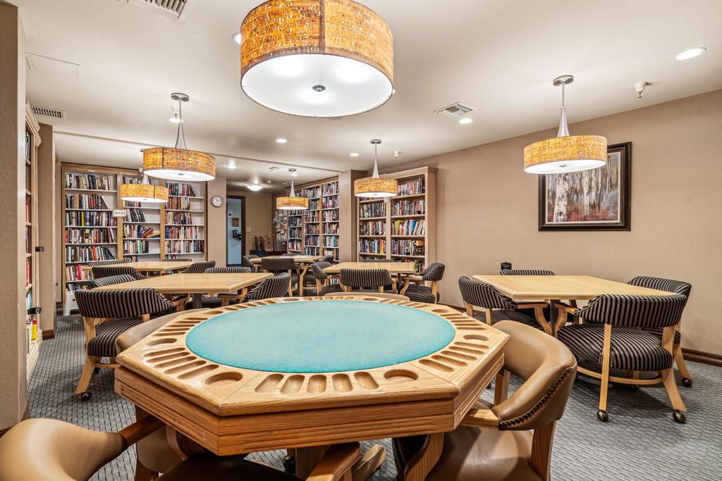 Oasis Country Club - Residential