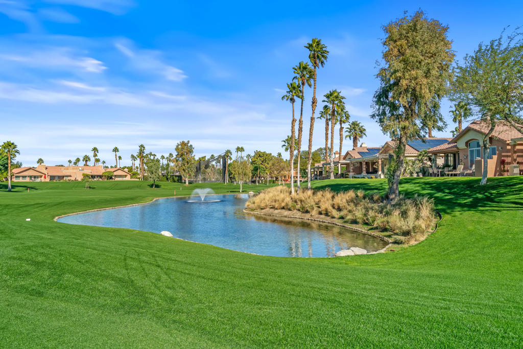 Oasis Country Club - Residential