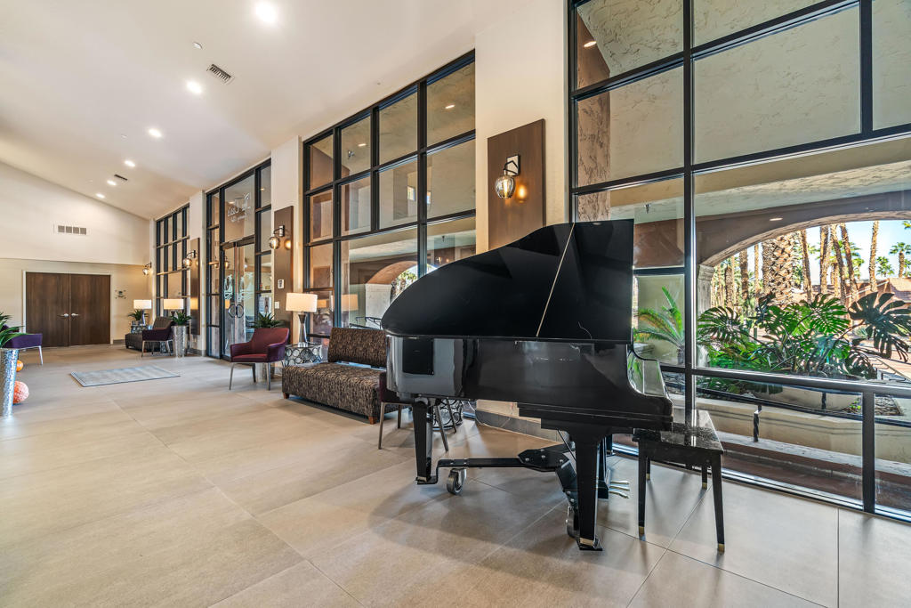 Oasis Country Club - Residential