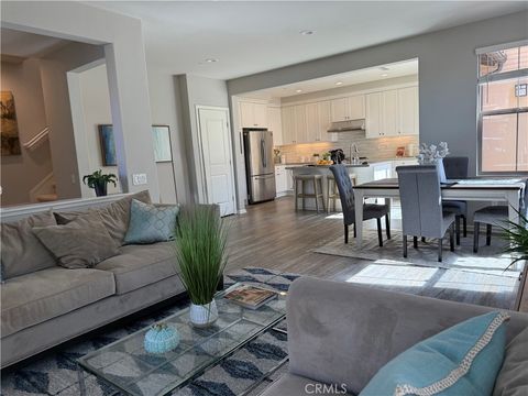 114 Desert Lotus Irvine CA 92618