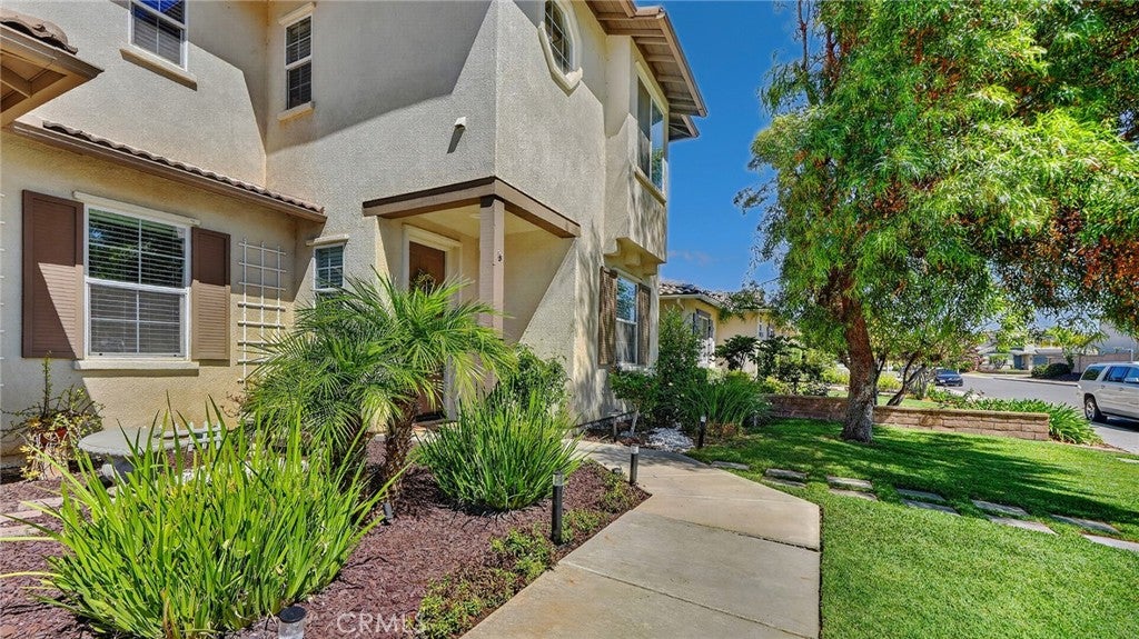 35211 Lilac Lane
