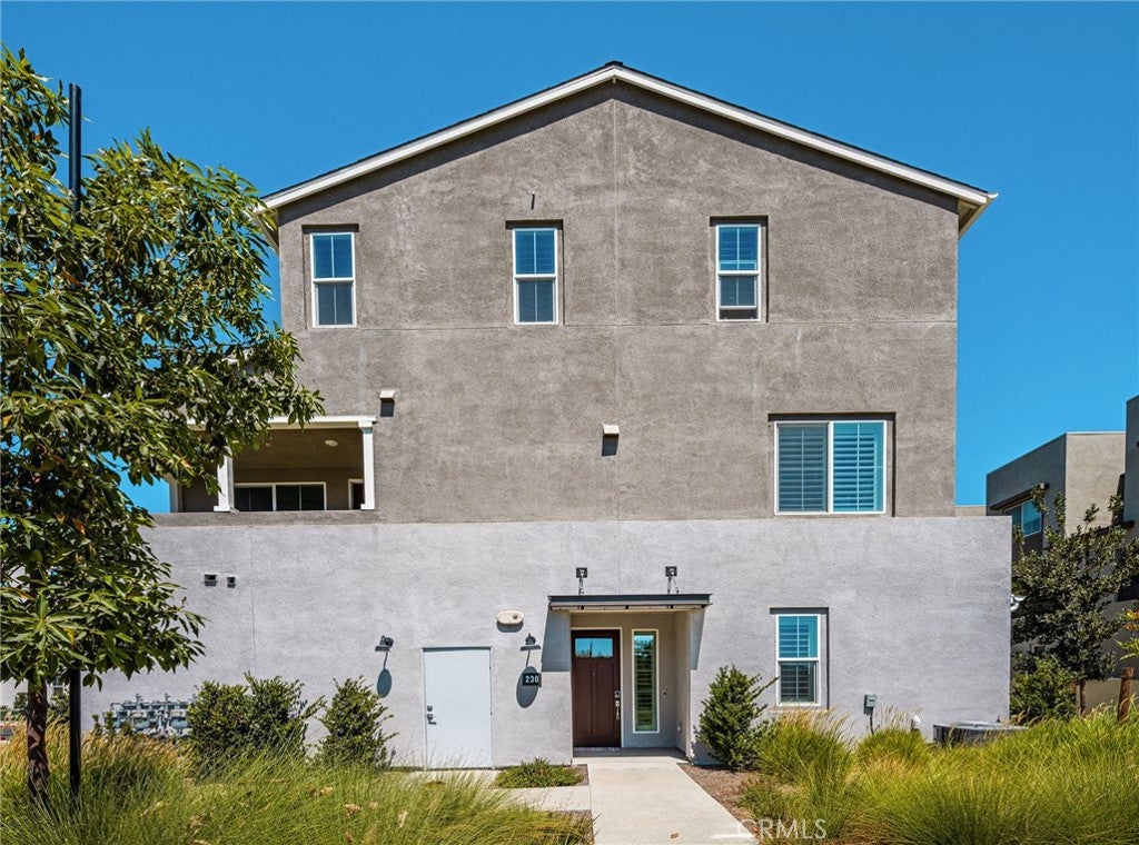 230 Yearling Way
