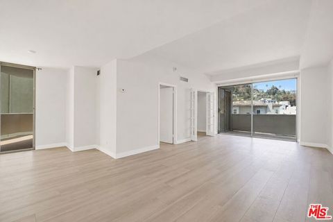 Tiny photo for 7250 Franklin Avenue #507, Los Angeles, CA 90046 (MLS # 26844617)