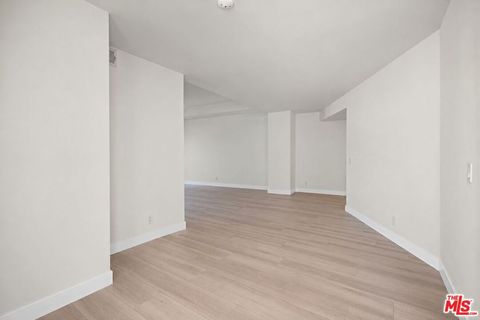 Tiny photo for 7250 Franklin Avenue #507, Los Angeles, CA 90046 (MLS # 26844617)