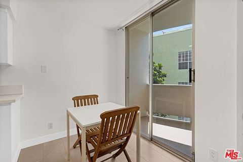 Tiny photo for 7250 Franklin Avenue #507, Los Angeles, CA 90046 (MLS # 26844617)