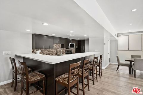 Tiny photo for 7250 Franklin Avenue #507, Los Angeles, CA 90046 (MLS # 26844617)
