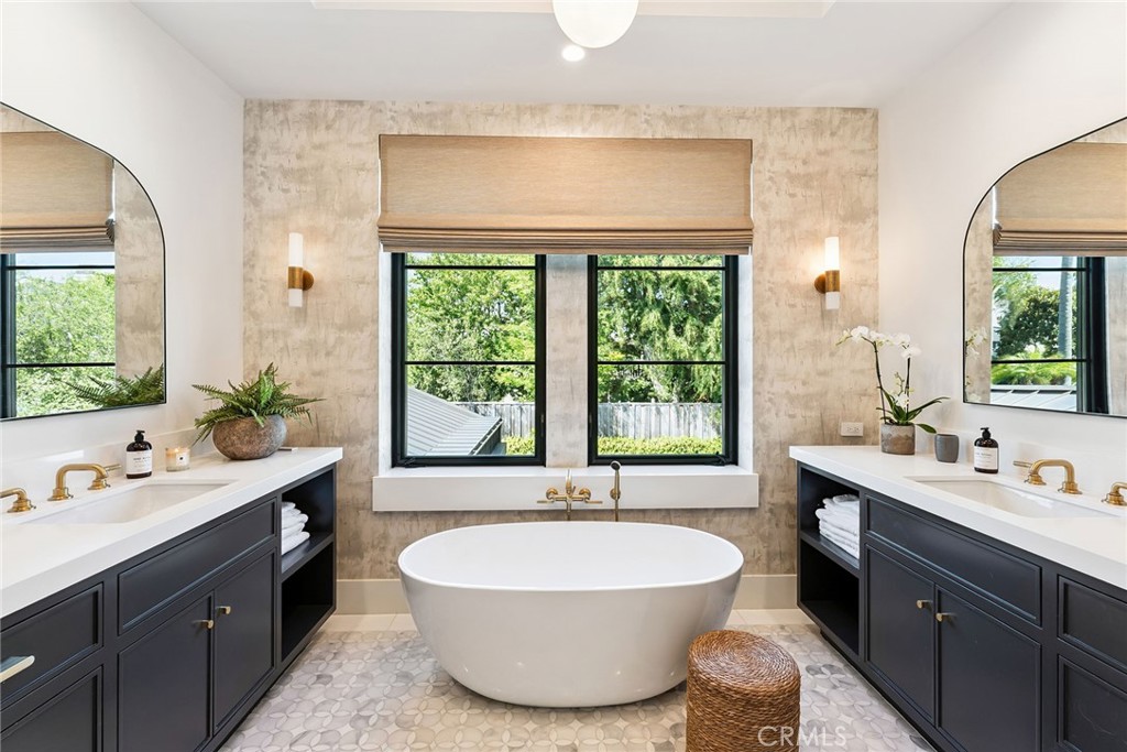 Harbor View Homes (HVHM) - Residential