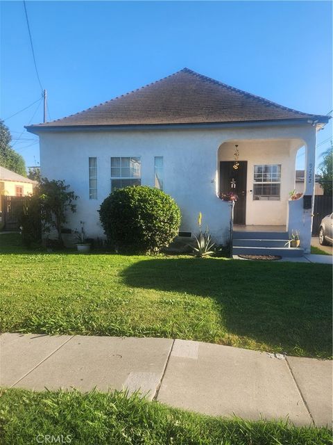 Photo of 9722 Walnut Street, Bellflower, CA 90706 (MLS # PW26067150)