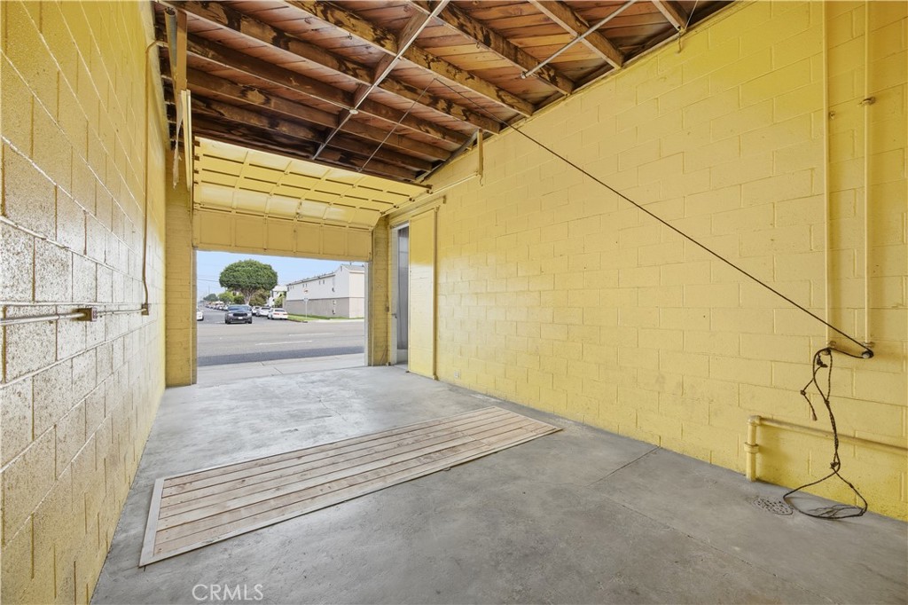 4202 W El Segundo Boulevard