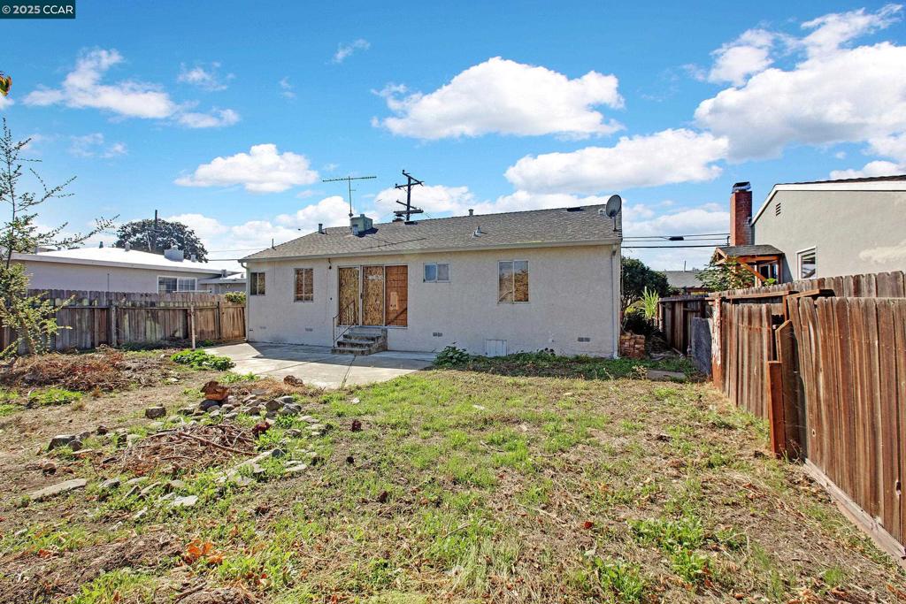 HESPERIAN GARDEN - Residential