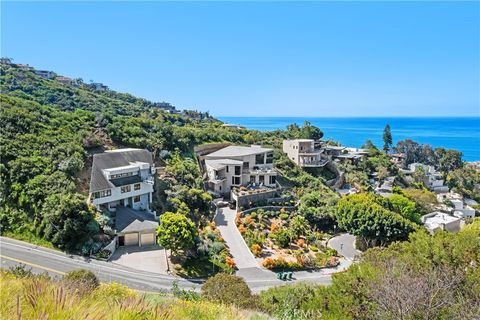 Tiny photo for 901 Summit Drive, Laguna Beach, CA 92651 (MLS # LG25114396)