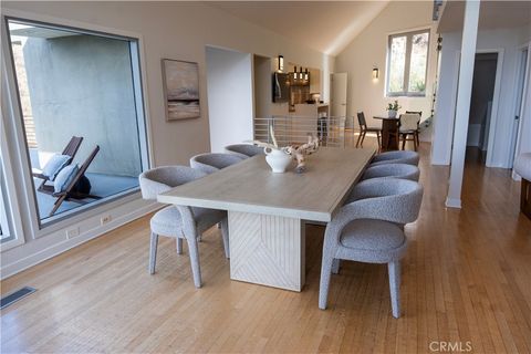 Tiny photo for 901 Summit Drive, Laguna Beach, CA 92651 (MLS # LG25114396)