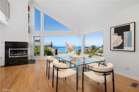 Tiny photo for 901 Summit Drive, Laguna Beach, CA 92651 (MLS # LG25114396)