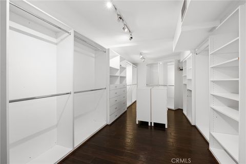 Tiny photo for 901 Summit Drive, Laguna Beach, CA 92651 (MLS # LG25114396)